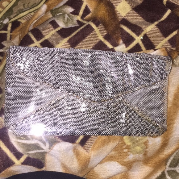 Sequined Silver Clutch - Picture 1 of 4